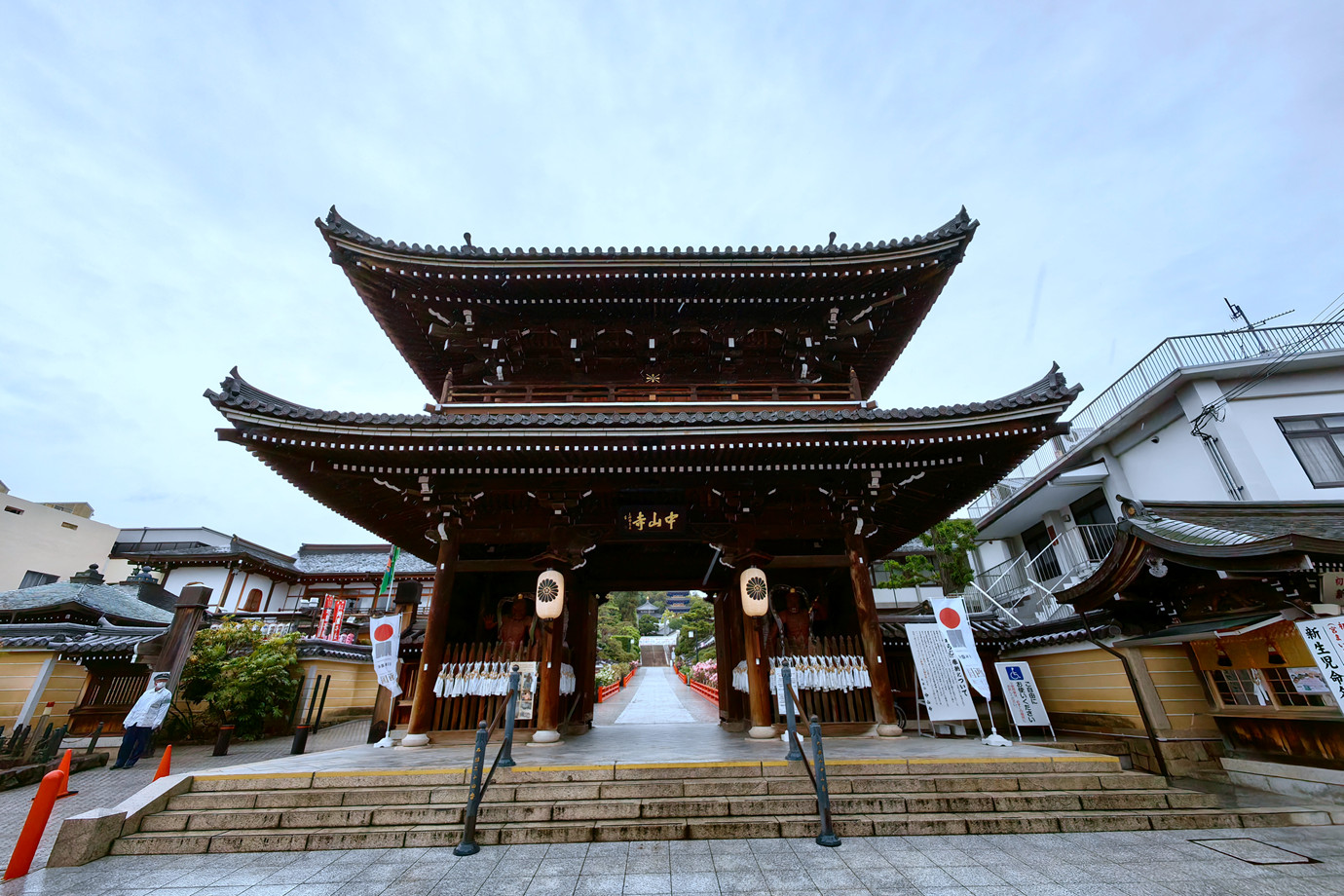 西國三十三所-紫雲山中山寺